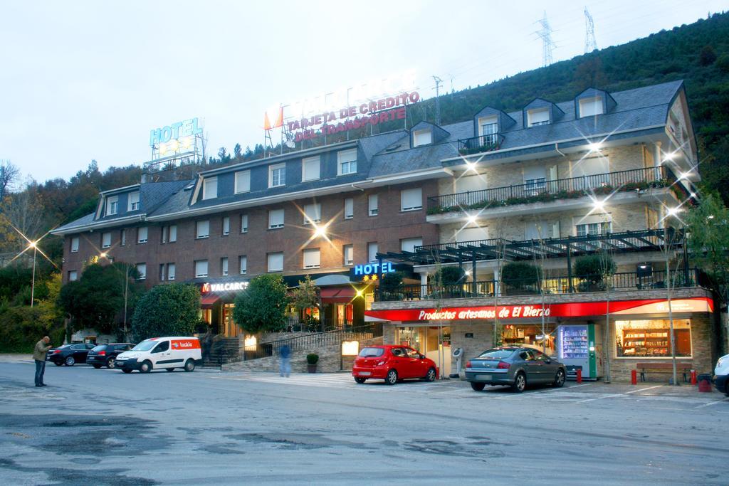 瓦尔卡斯酒店 拉波尔特拉德瓦尔卡 外观 照片